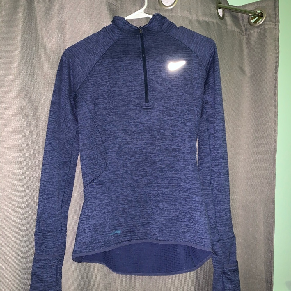 Nike pullover